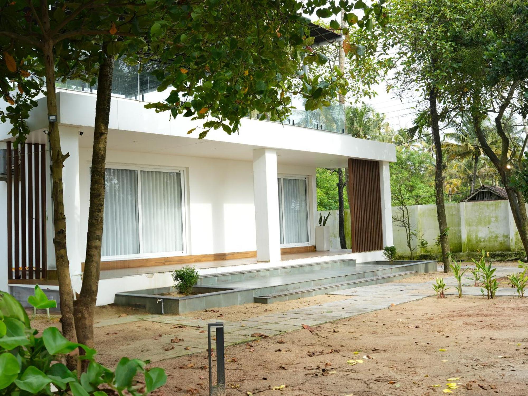 Ocean Whisper- Psst! Hidden Gem Karuvapadna Exterior foto